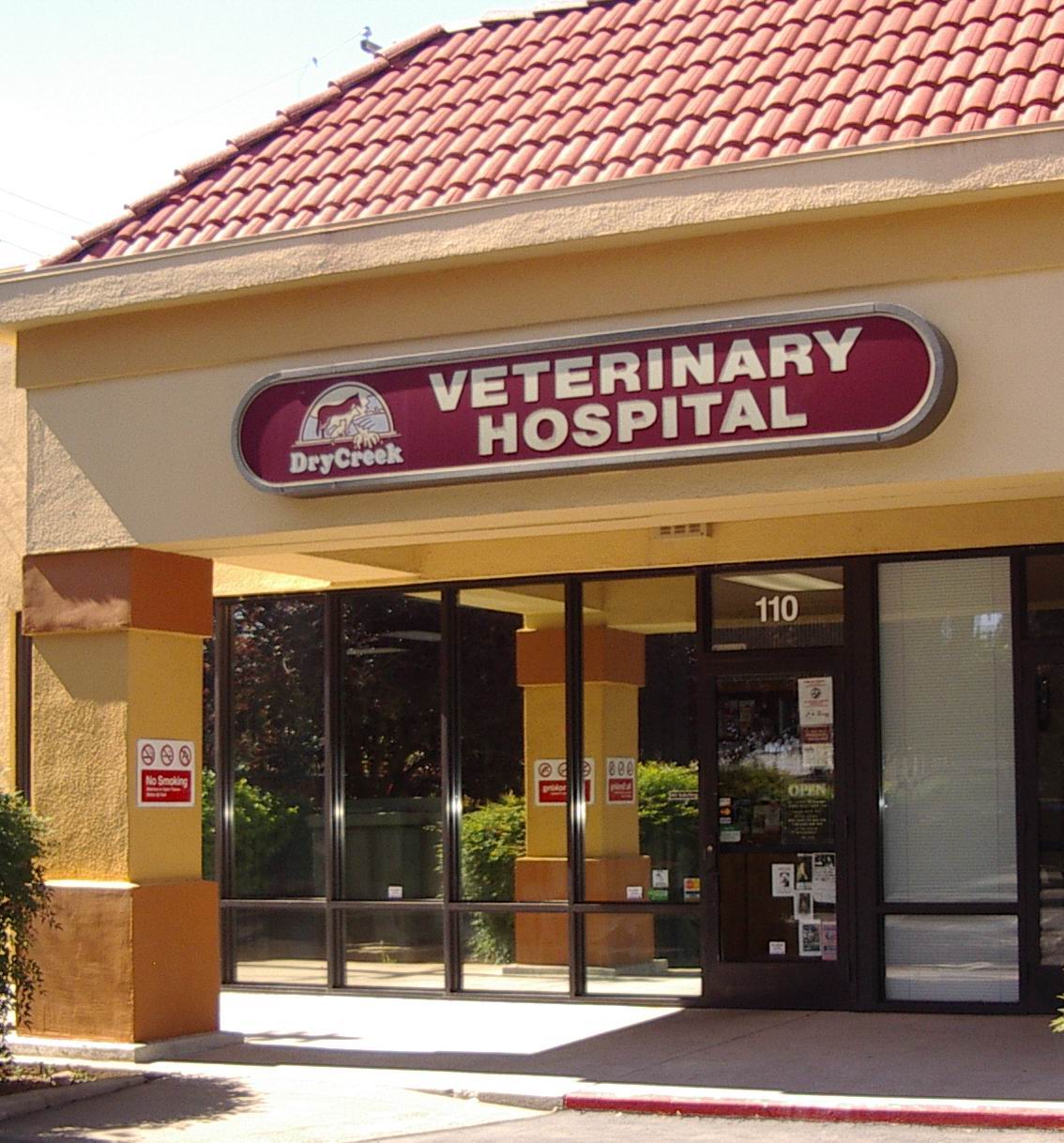 Dry Creek Veterinary Hospital Front Entrance